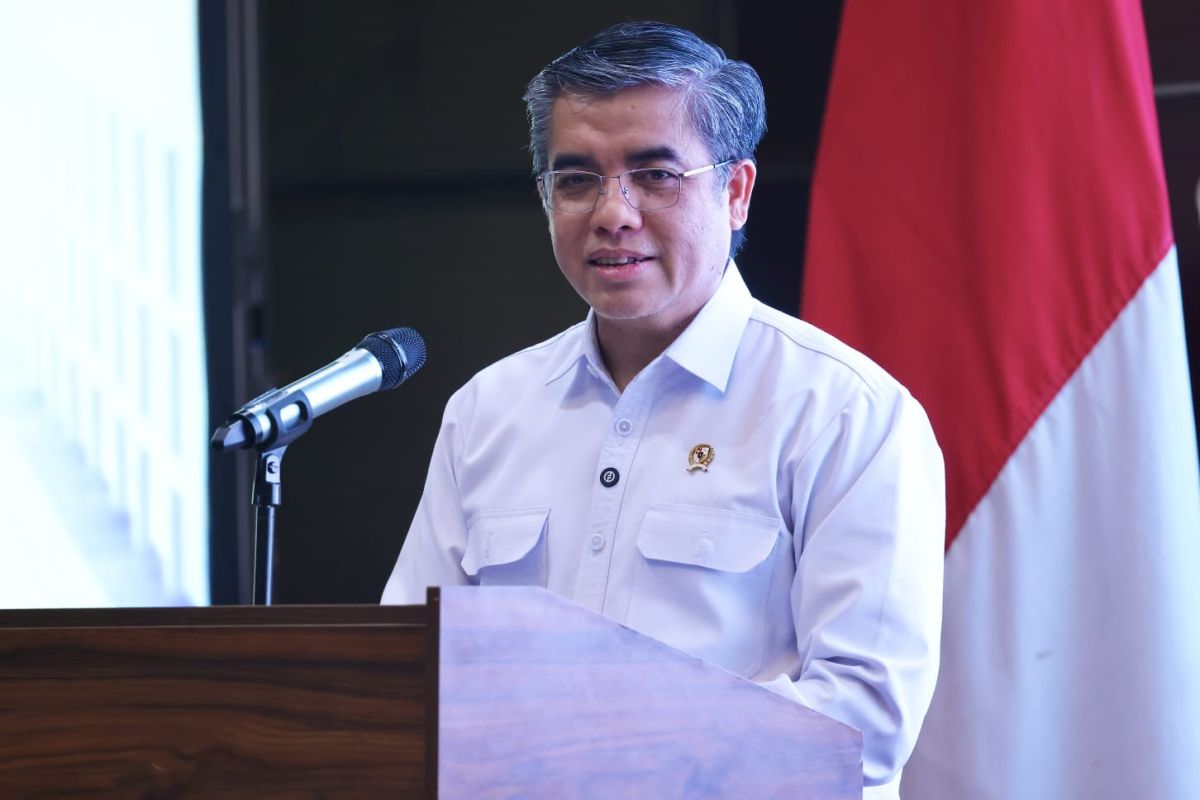 Menaker Siapkan Sertifikasi Ahli Produktivitas pada 2026: Peluang Baru bagi Industri